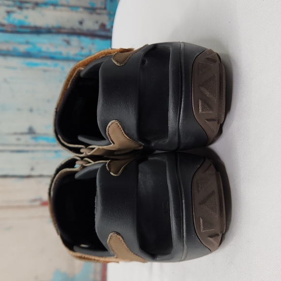 Sandals_&_Flip_Flops